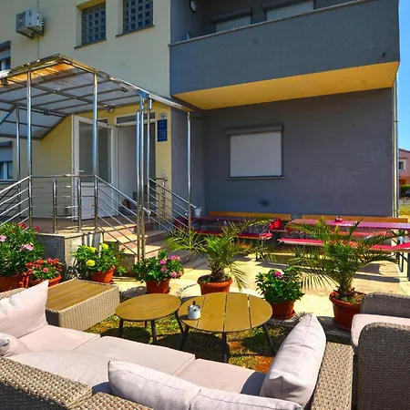 Joly Apartman Rovinjsko Selo