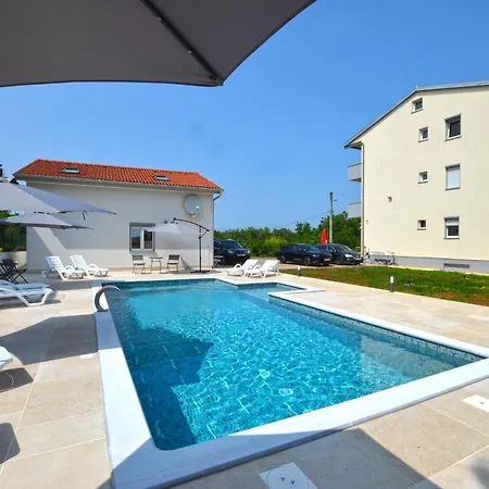 Apartman Joly