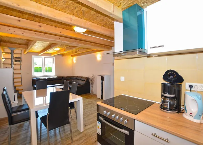 Joly Apartmán *