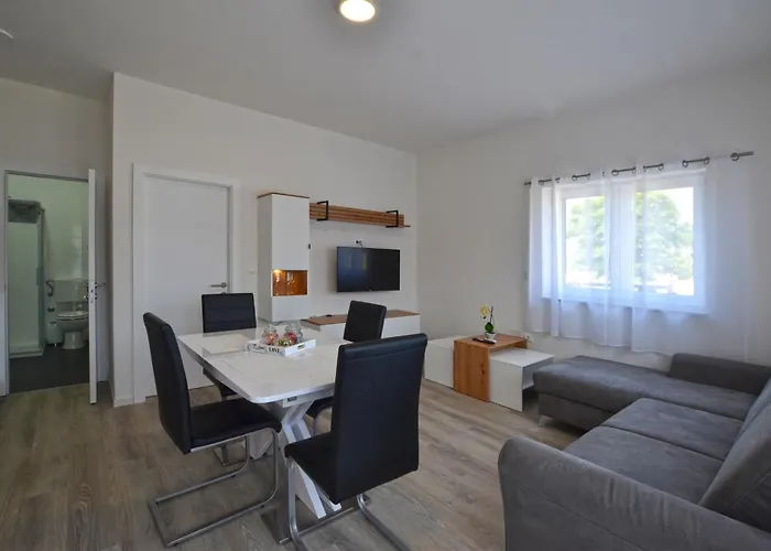 Joly Apartmán *